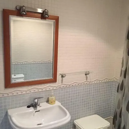 Balneario Playa Caleta * קדיז