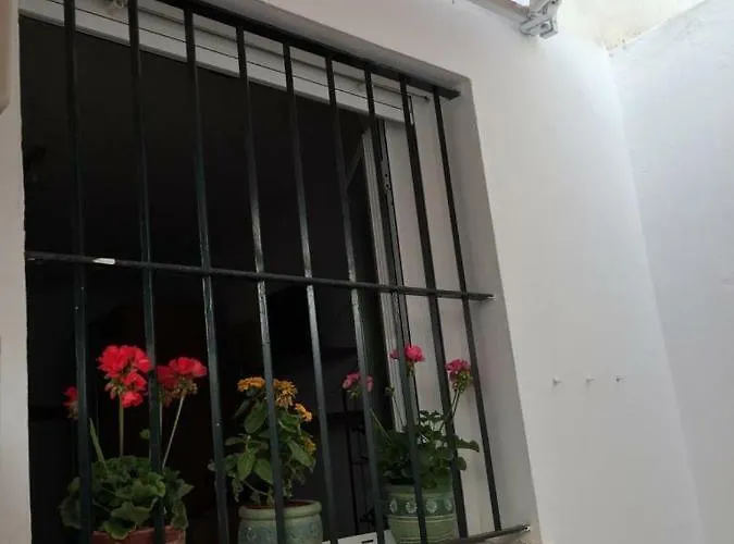 Balneario Playa Caleta * كاديز