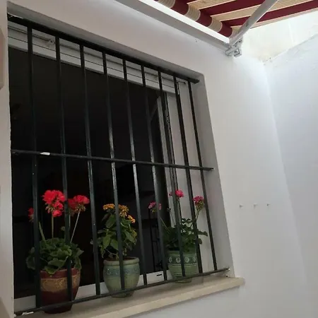 Balneario Playa Caleta * Cadix