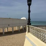 Balneario Playa Caleta *